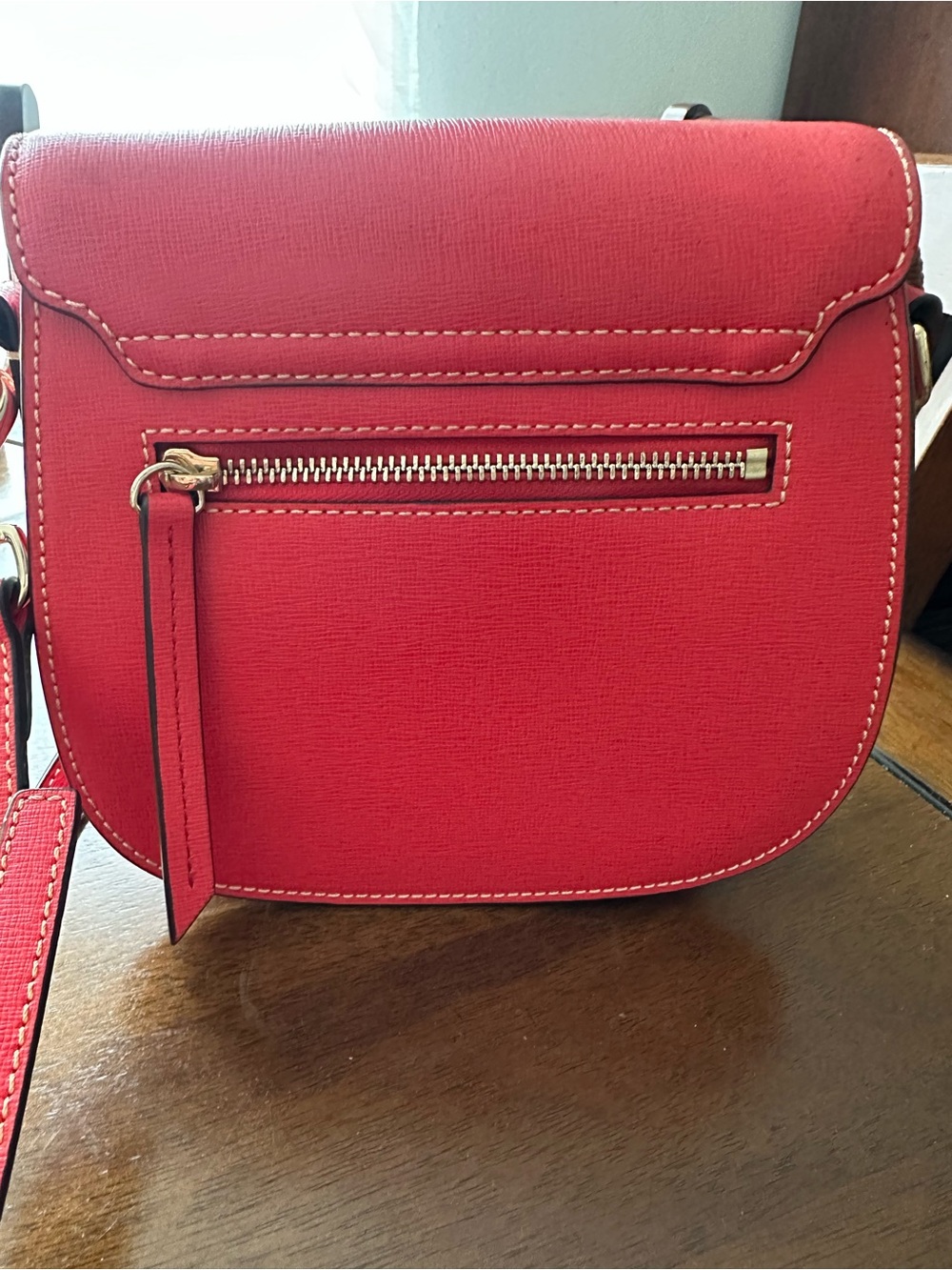 Dooney & Bourke Red Leather Crossbody Saddle Bag Small - Picture 3 of 10
